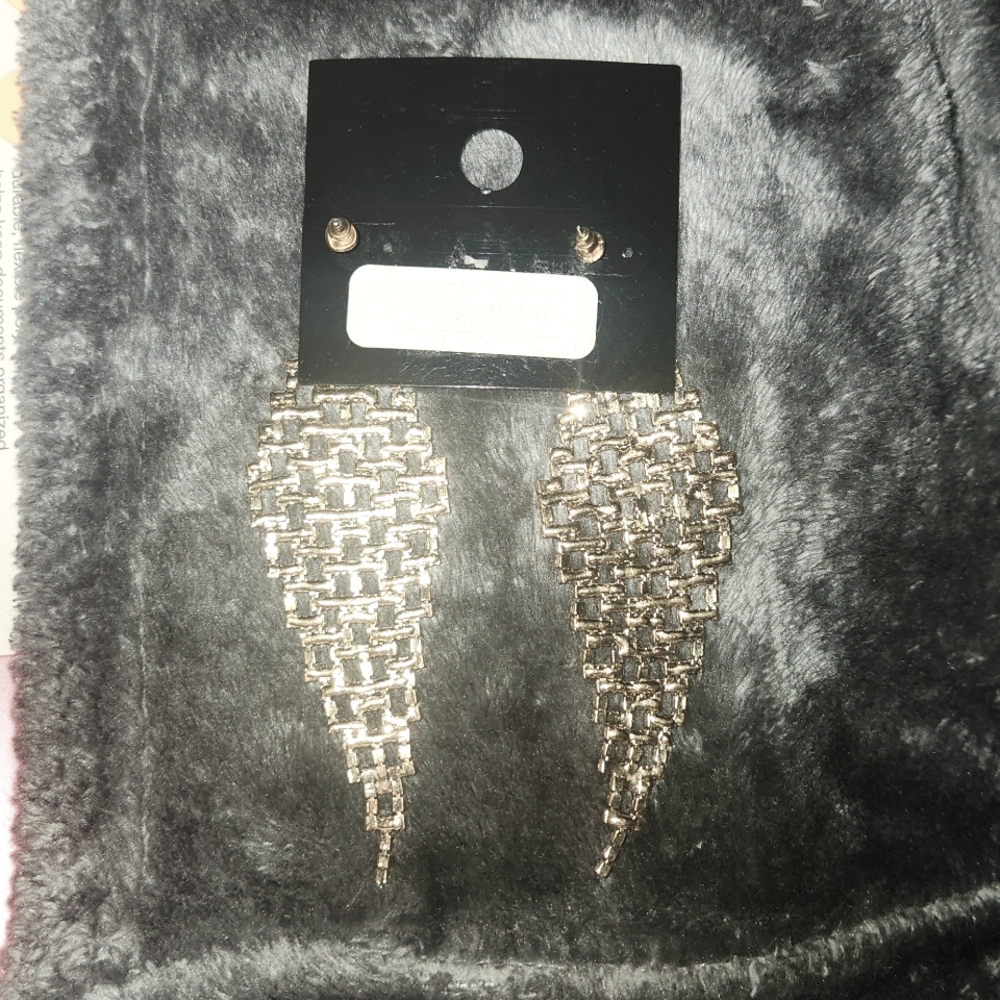 Bebe - Picture 2 of 2